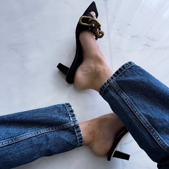Serena Uziyel Shoes - Serena Uziyel Catena Mid-heel chain slide sandal